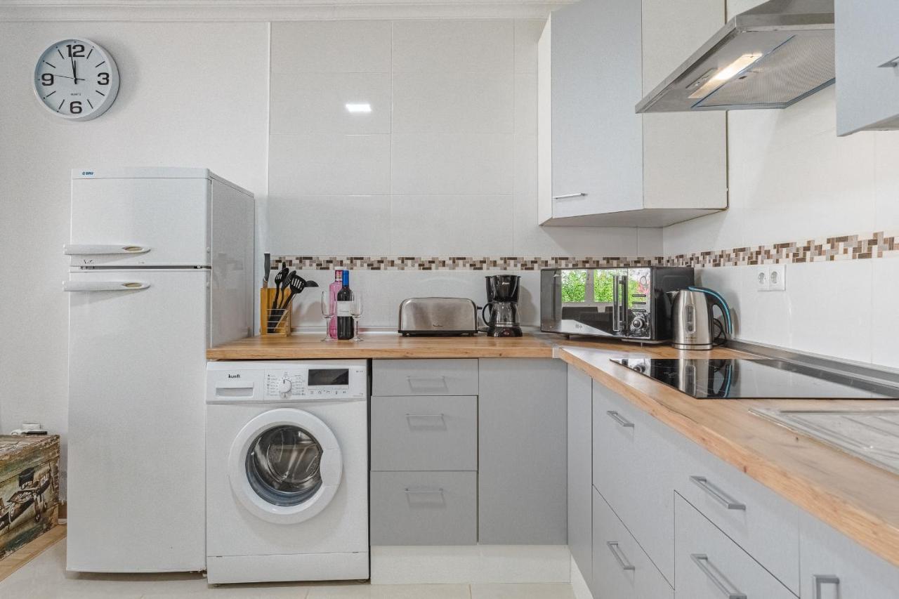 Apartamento Estudio Cantabrico - By Feel Your Holidays Costa Del Silencio Zewnętrze zdjęcie